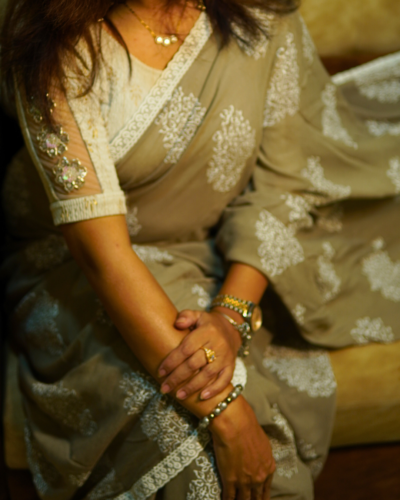 Beige georgette saree with white floral print